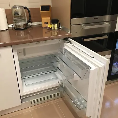 Апартаменти Apartament Casa Jasmine