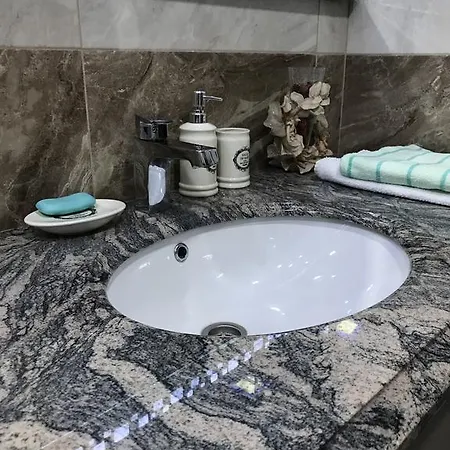 Апартаменти Apartament Casa Jasmine